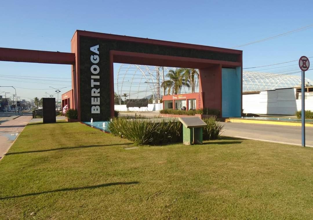 Suites Para Casal Bertioga Exterior photo